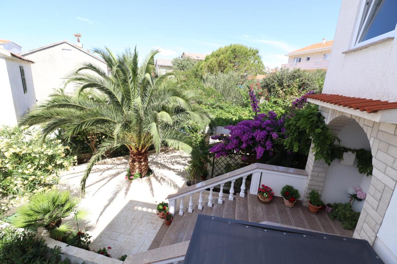Apartment Dony - Ticic Novalja Exterior photo