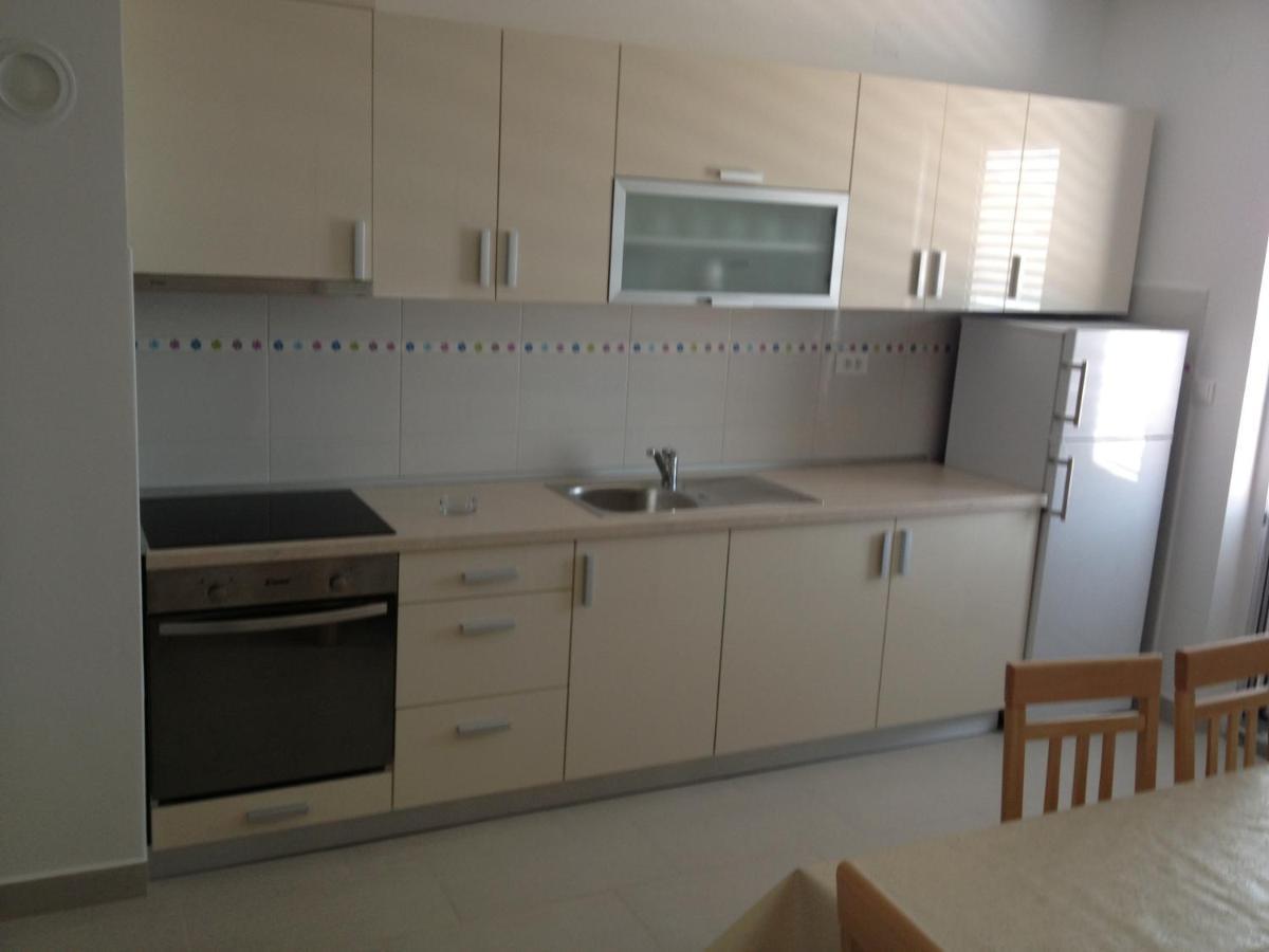Apartment Dony - Ticic Novalja Exterior photo