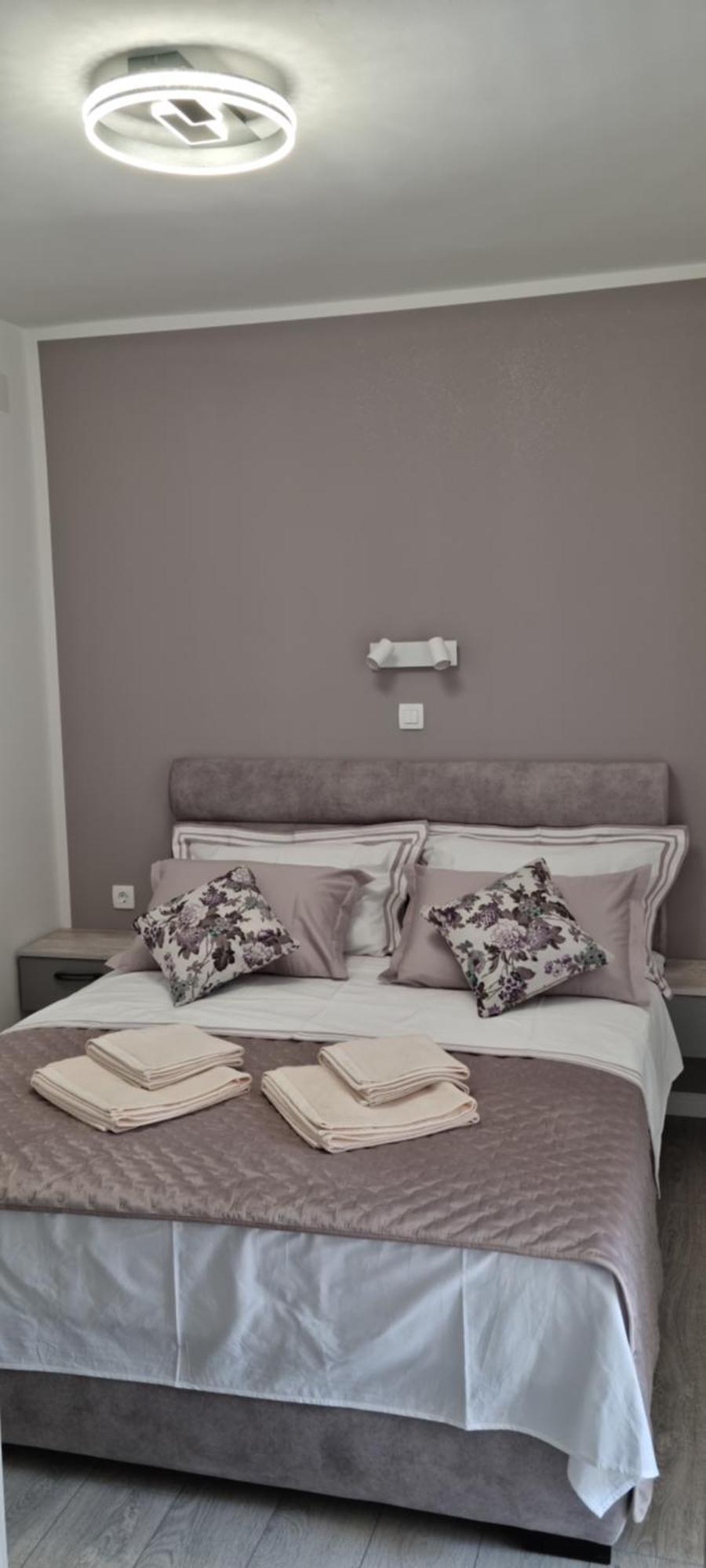 Apartment Dony - Ticic Novalja Exterior photo